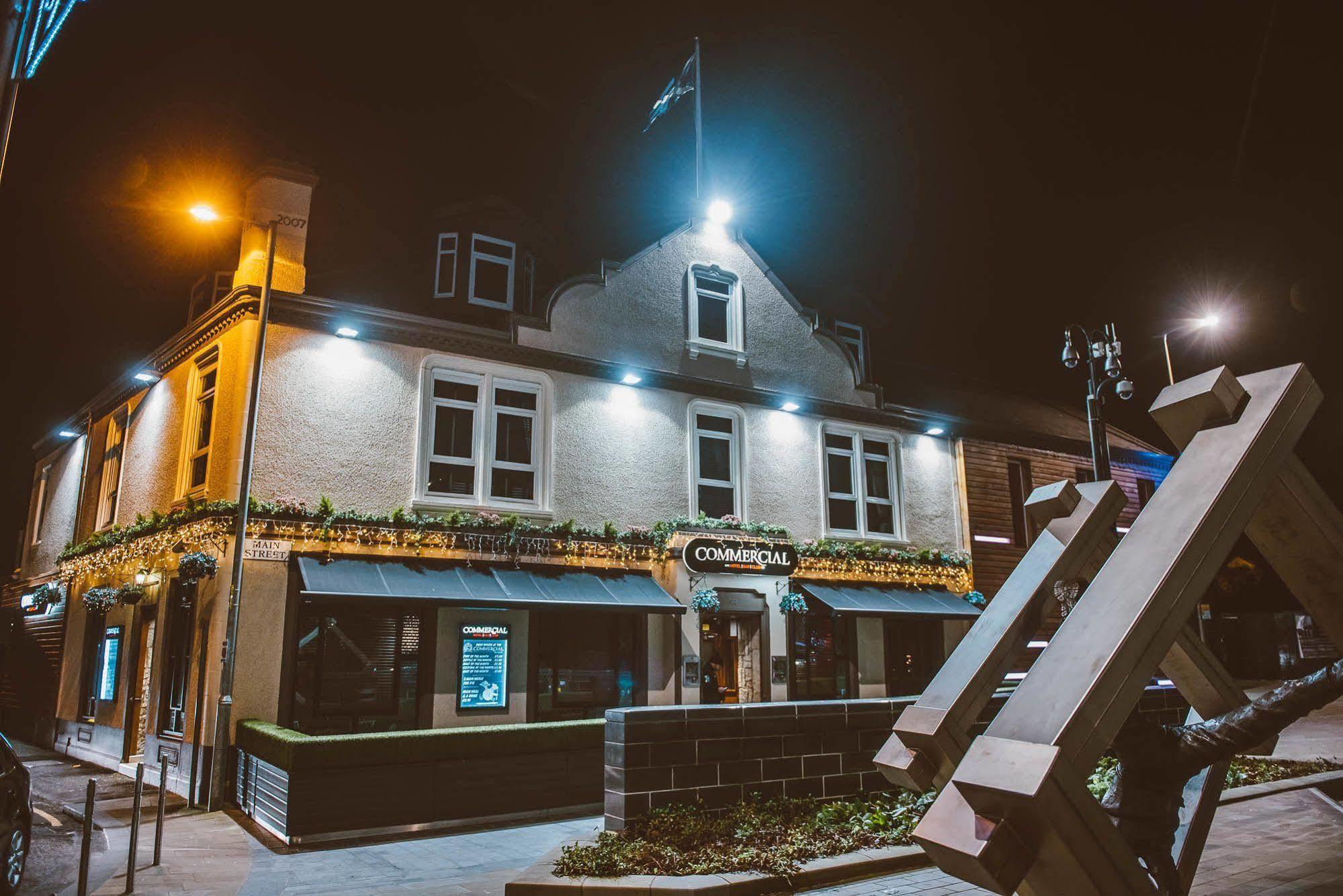 ווישאו The Commercial Hotel מראה חיצוני תמונה