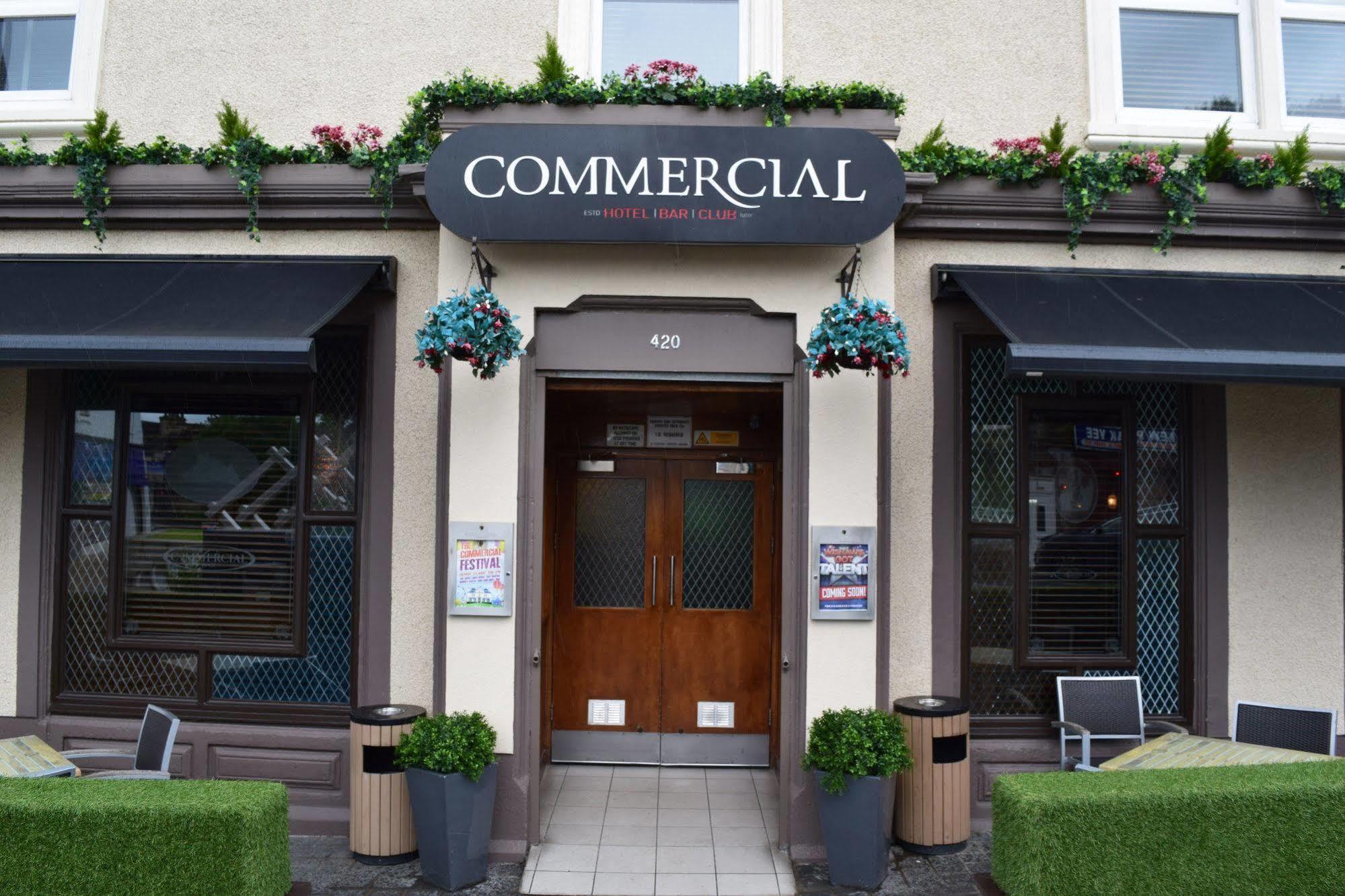 ווישאו The Commercial Hotel מראה חיצוני תמונה